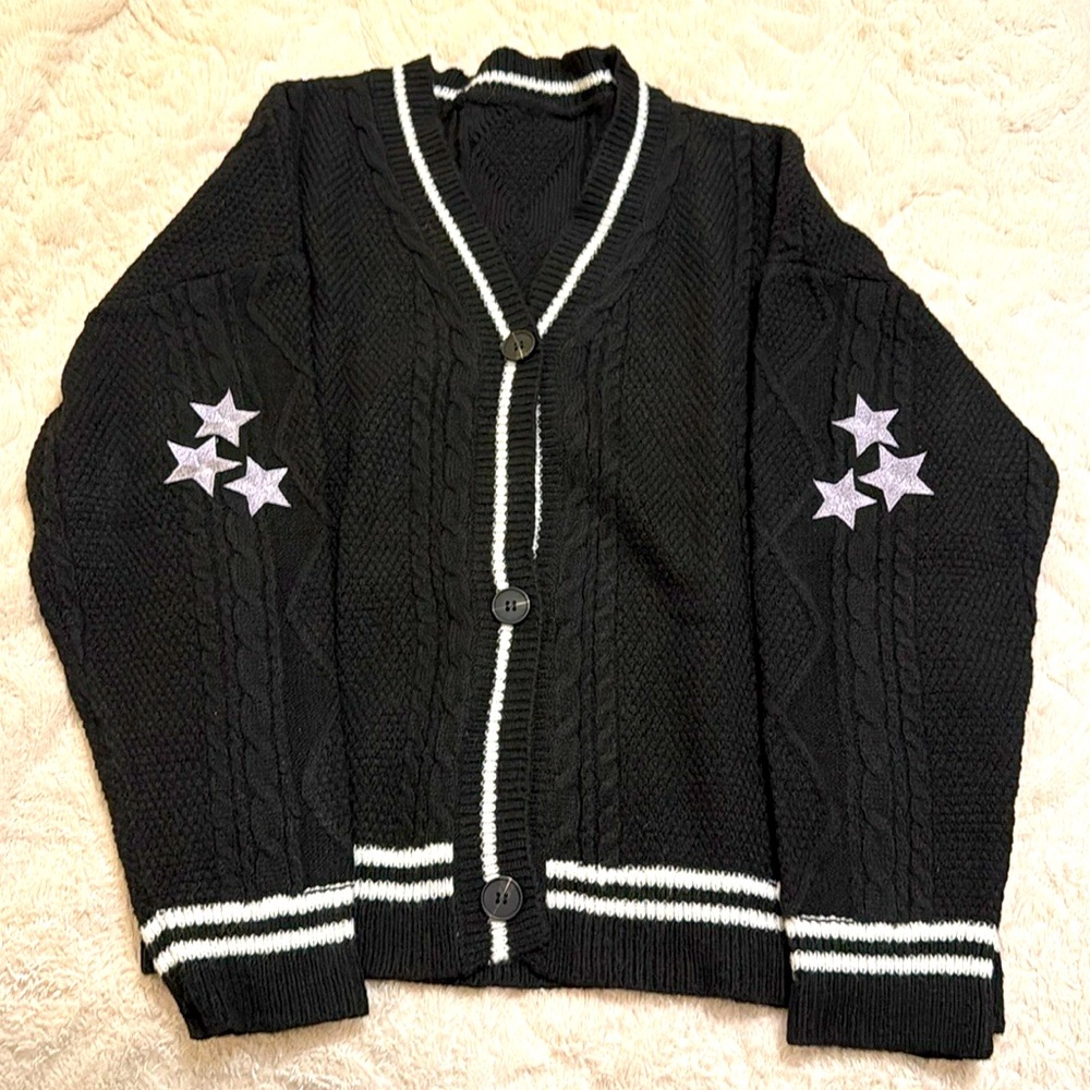 Taylor Swift Oversized Cable Knot Cardigan w/ ⭐️ Embroidery